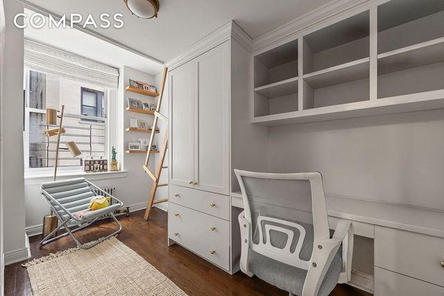 895 W End Ave Apt 1B, New York City, NY 10025