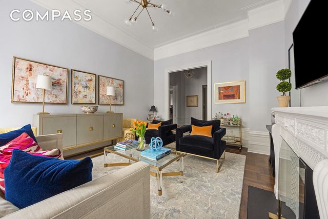 895 W End Ave Apt 1B, New York City, NY 10025