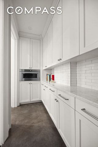 895 W End Ave Apt 1B, New York City, NY 10025