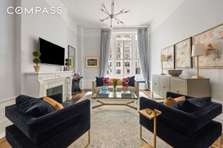 895 W End Ave Apt 1B, New York City, NY 10025