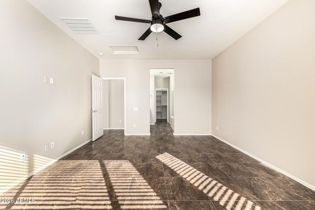 10809 W SADDLEHORN Road, Peoria, AZ 85383