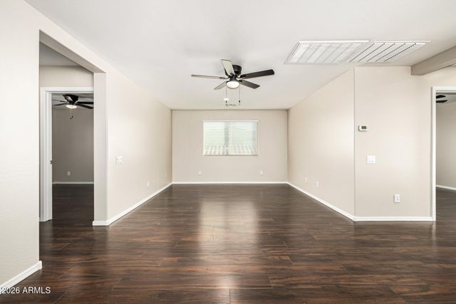 10809 W SADDLEHORN Road, Peoria, AZ 85383