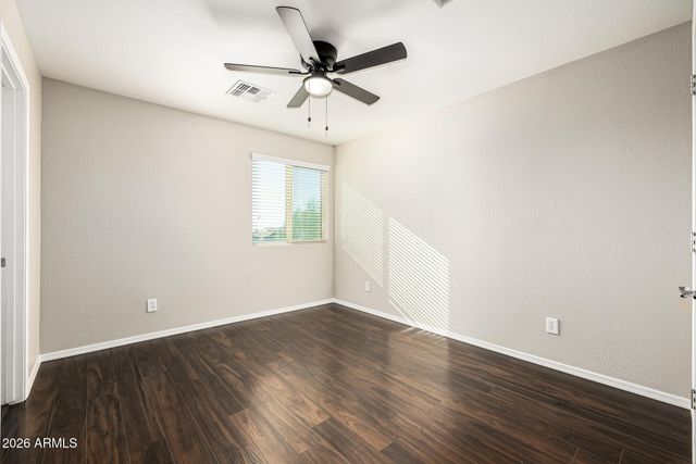 10809 W SADDLEHORN Road, Peoria, AZ 85383