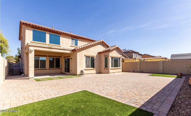 10809 W SADDLEHORN Road, Peoria, AZ 85383