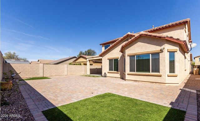 10809 W SADDLEHORN Road, Peoria, AZ 85383