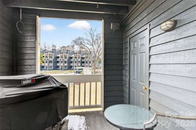 2121 Regatta Lane, Denver, NC 28037