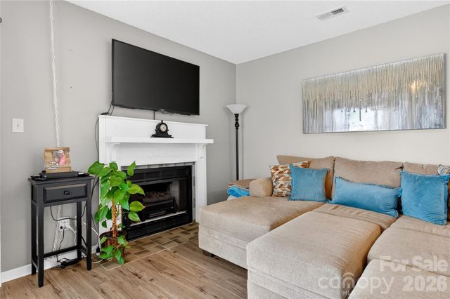 2121 Regatta Lane, Denver, NC 28037