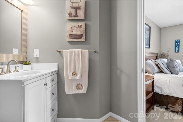 2121 Regatta Lane, Denver, NC 28037