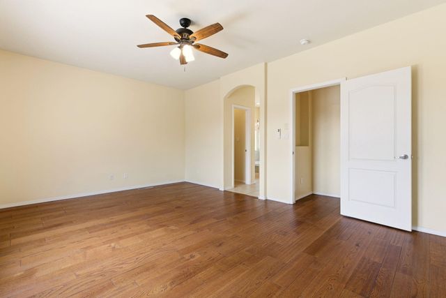 3743 Candelarias Lane NW, Albuquerque, NM 87107