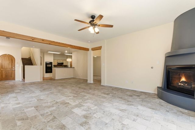 3743 Candelarias Lane NW, Albuquerque, NM 87107
