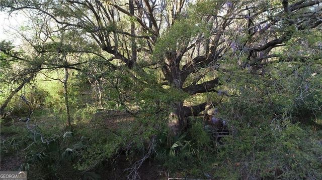 5076 Jacksonville Avenue, Brunswick, GA 31523