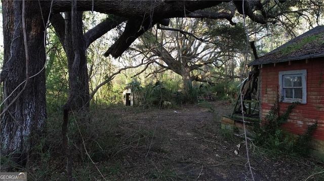 5076 Jacksonville Avenue, Brunswick, GA 31523