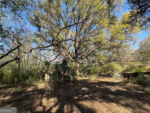 5076 Jacksonville Avenue, Brunswick, GA 31523