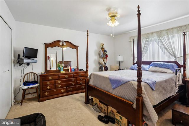 12622 EASTBOURNE DR, Silver Spring, MD 20904