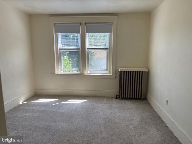 14 S 12TH ST, Pottsville, PA 17901
