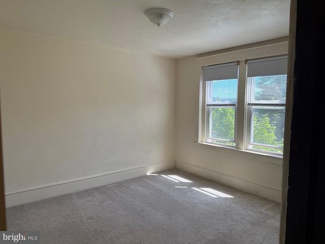 14 S 12TH ST, Pottsville, PA 17901