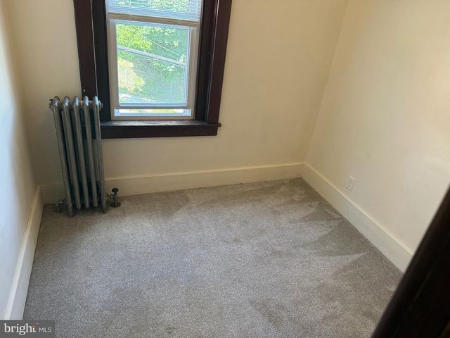 14 S 12TH ST, Pottsville, PA 17901