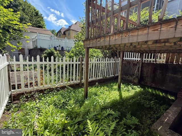 14 S 12TH ST, Pottsville, PA 17901