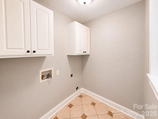 1115 Wilson W Lee Boulevard, Statesville, NC 28677