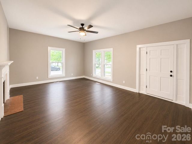 1115 Wilson W Lee Boulevard, Statesville, NC 28677