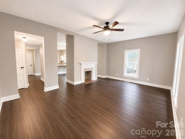 1115 Wilson W Lee Boulevard, Statesville, NC 28677