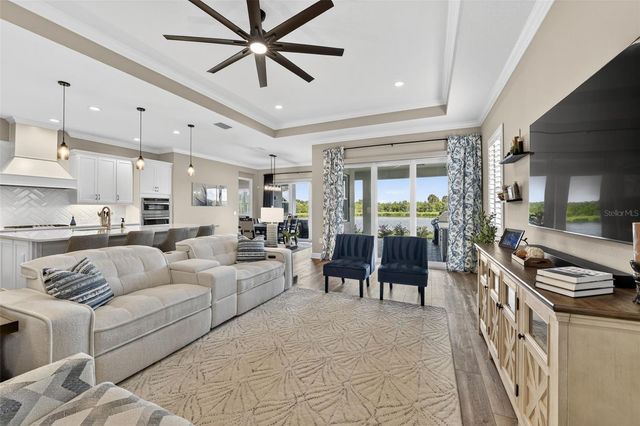 10253 CANAVERAL CIRCLE, Sarasota, FL 34241