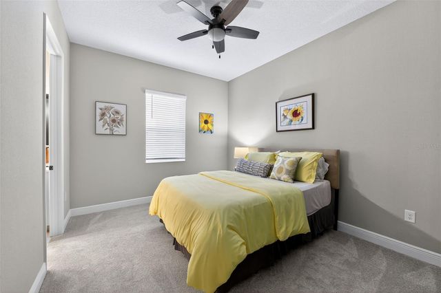 10253 CANAVERAL CIRCLE, Sarasota, FL 34241