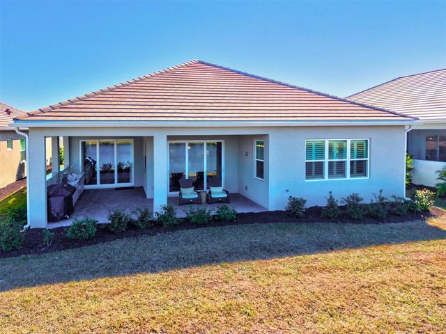 10253 CANAVERAL CIRCLE, Sarasota, FL 34241