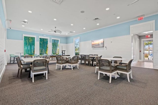 10253 CANAVERAL CIRCLE, Sarasota, FL 34241