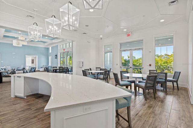 10253 CANAVERAL CIRCLE, Sarasota, FL 34241