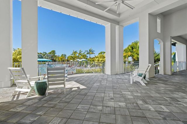 10253 CANAVERAL CIRCLE, Sarasota, FL 34241