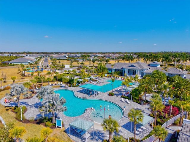 10253 CANAVERAL CIRCLE, Sarasota, FL 34241