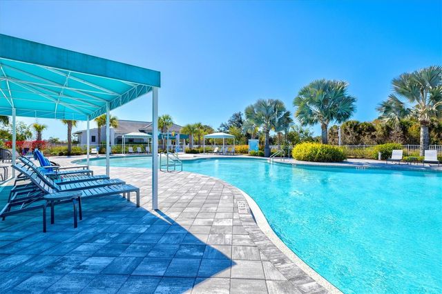 10253 CANAVERAL CIRCLE, Sarasota, FL 34241