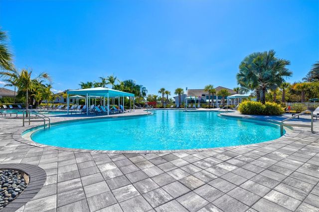 10253 CANAVERAL CIRCLE, Sarasota, FL 34241