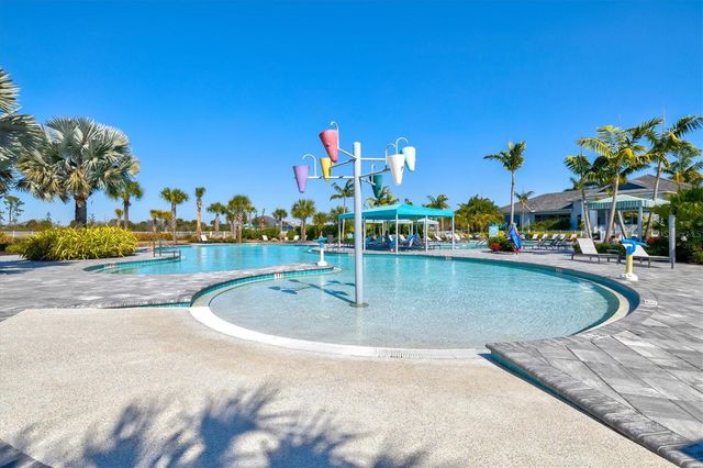 10253 CANAVERAL CIRCLE, Sarasota, FL 34241