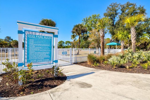 10253 CANAVERAL CIRCLE, Sarasota, FL 34241