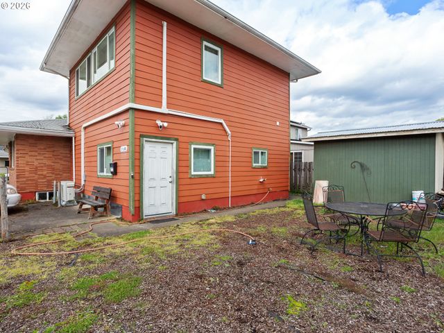 3710 Se 49TH Ave, Portland, OR 97206