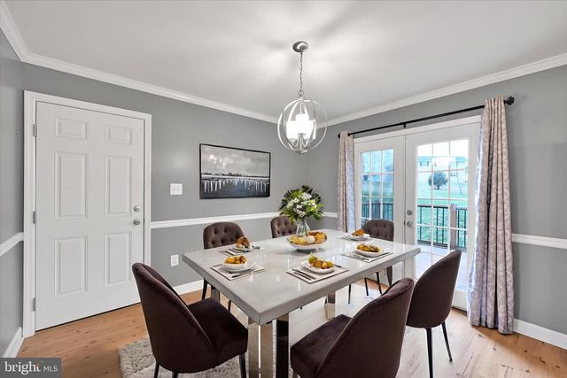 52 LOCUST LN, Willow Street, PA 17584