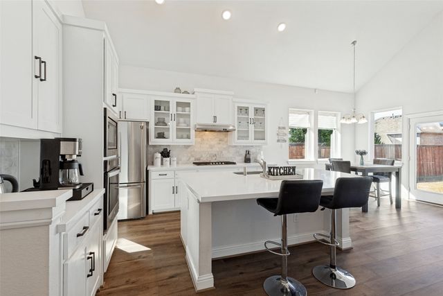 1405 Sea Island Road, Aubrey, TX 76227