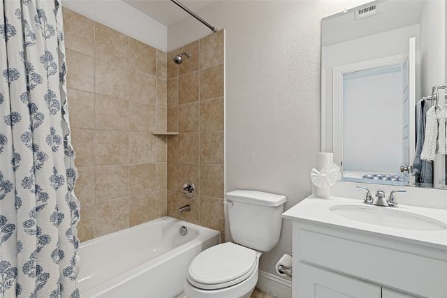 1405 Sea Island Road, Aubrey, TX 76227