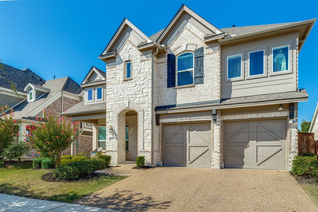 1405 Sea Island Road, Aubrey, TX 76227