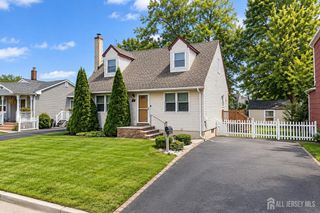 129 S 20th Avenue, Manville, NJ 08835