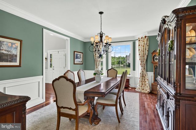 1315 JAMESTOWN DR, Coatesville, PA 19320