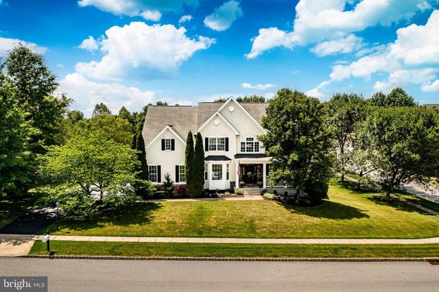 1315 JAMESTOWN DR, Coatesville, PA 19320