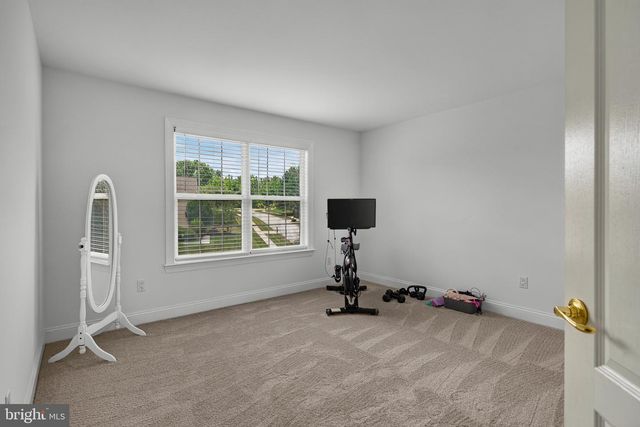 1315 JAMESTOWN DR, Coatesville, PA 19320