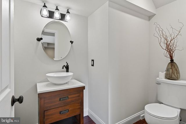 1315 JAMESTOWN DR, Coatesville, PA 19320