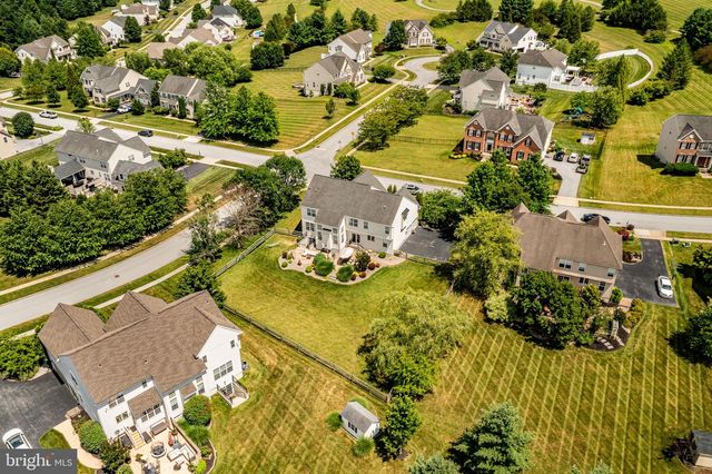 1315 JAMESTOWN DR, Coatesville, PA 19320