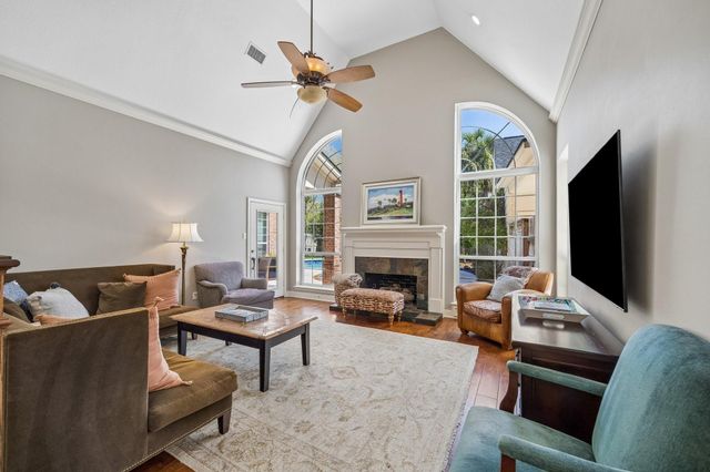 5914 Rapid Creek Court, Kingwood, TX 77345