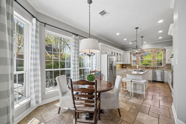 5914 Rapid Creek Court, Kingwood, TX 77345