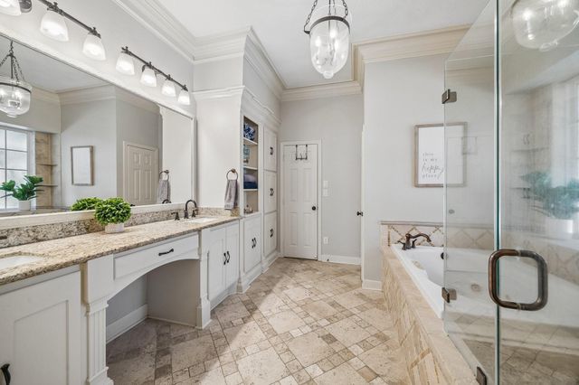 5914 Rapid Creek Court, Kingwood, TX 77345